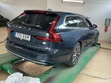 V90