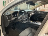  Volvo  V60 Recharge T6 399hk AWD Core Edition Drag #12