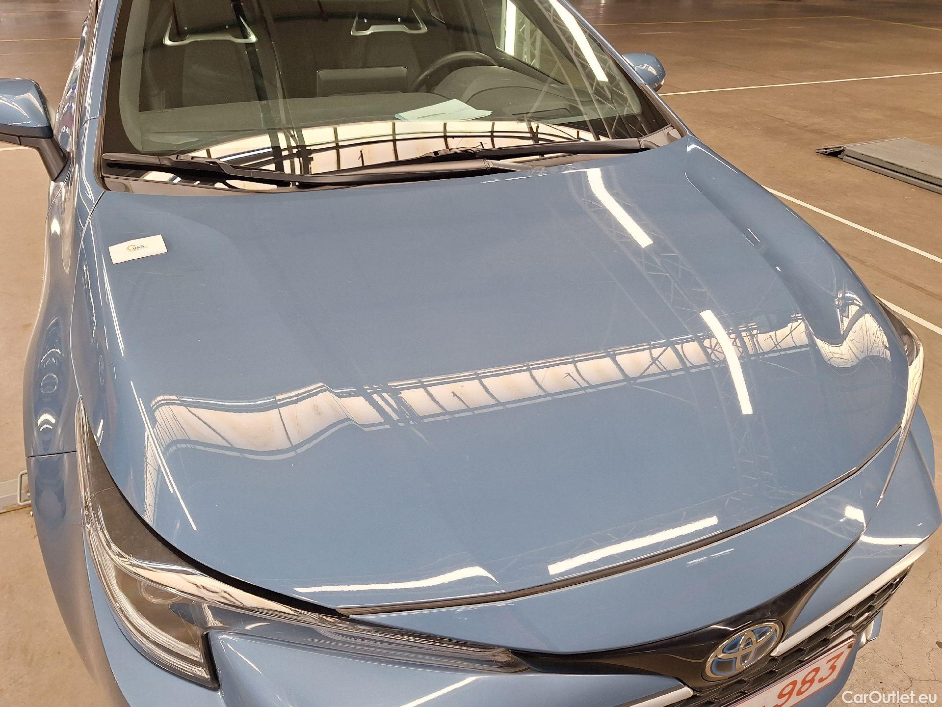  Toyota  Corolla Toyota,  '19, Toyota  2.0 Hybrid Premium e-CVT 5d #1