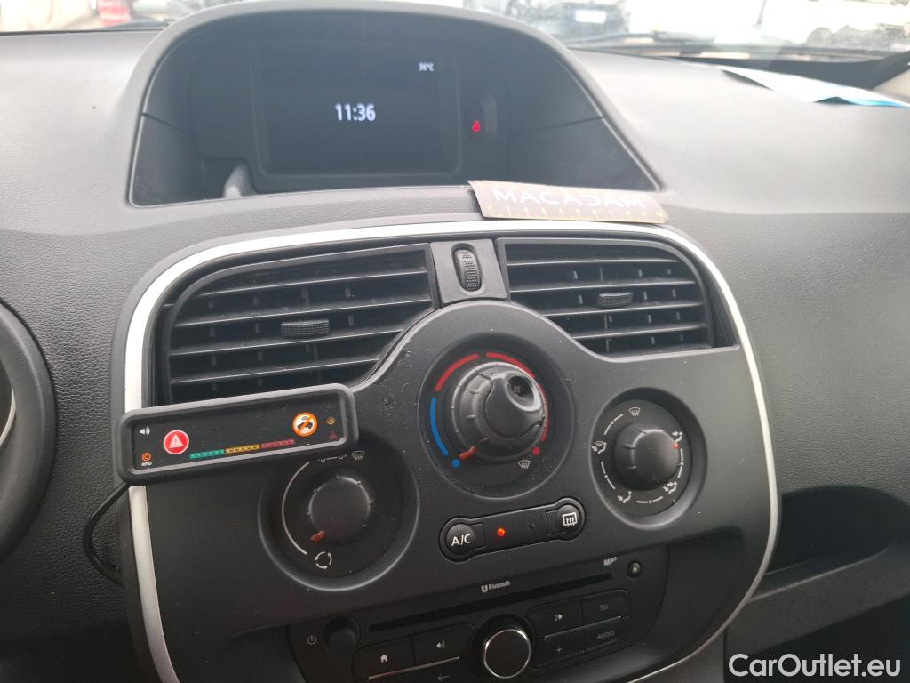  Renault  Kangoo  II Express Maxi Extra (Série Spéciale) 1.5 dCi 95CV BVM6 E6dT #52