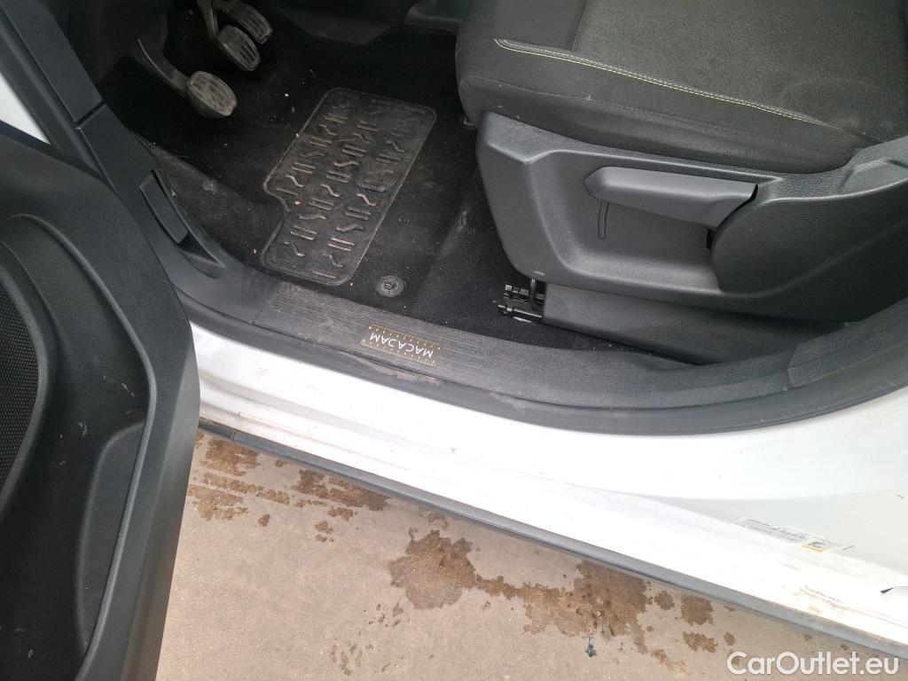  Peugeot  RIFTER  Active L1 1.2 PureTech 110 CV #23