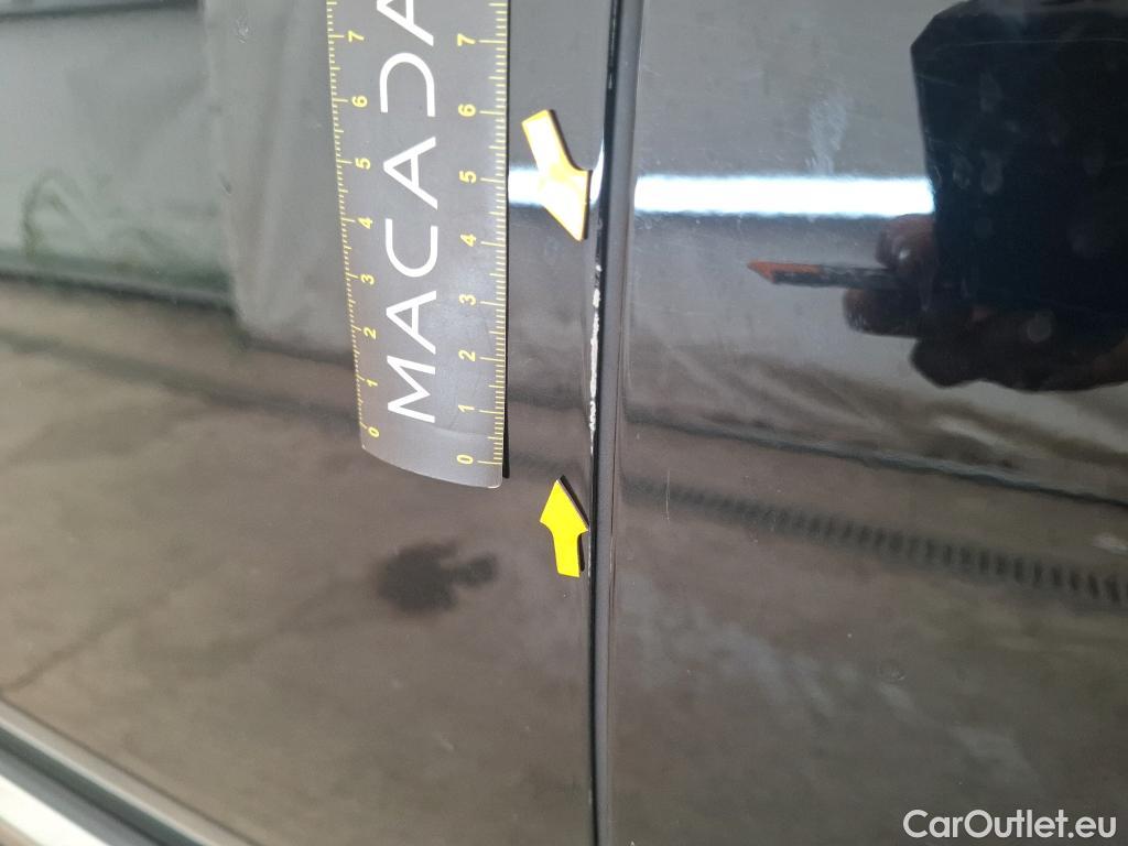  Peugeot  3008  Allure Pack 1.2 PureTech 130CV BVA8 E6d #21