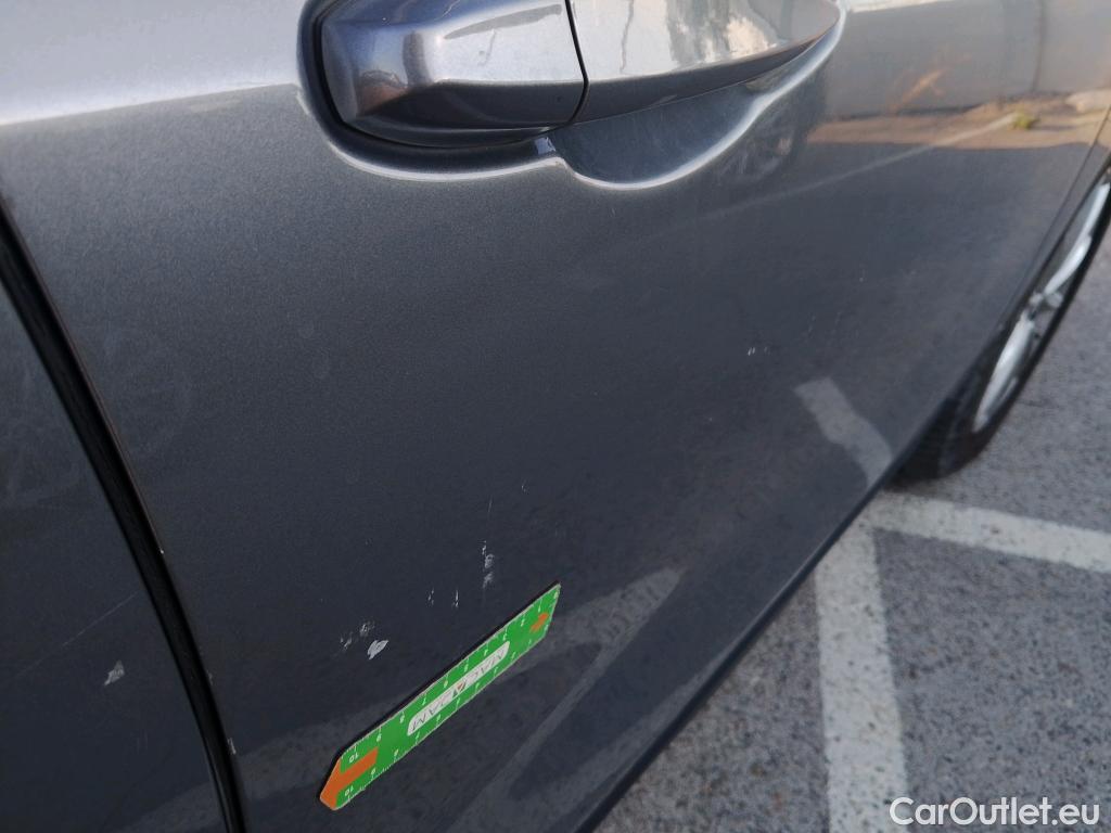  Bmw  X2 BMW  / 2017 / 5P / todoterreno sDrive18d #12