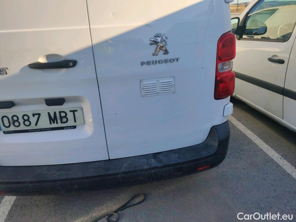  Peugeot  Expert PEUGEOT  / 2016 / 4P / furgón Furgón Premium 1.5 BlueHDi 120 Standard #1