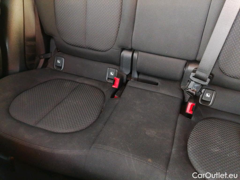  Bmw  X2 BMW  / 2017 / 5P / todoterreno sDrive18d #17