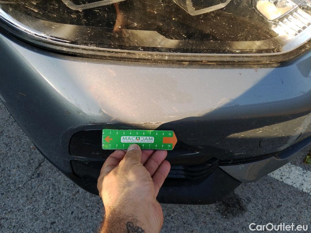  Bmw  X2 BMW  / 2017 / 5P / todoterreno sDrive18d #26