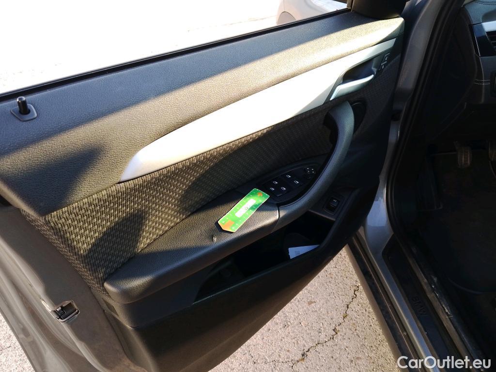  Bmw  X2 BMW  / 2017 / 5P / todoterreno sDrive18d #22