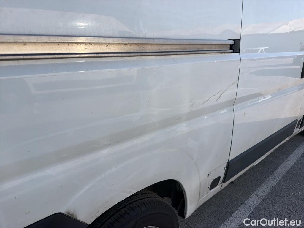  Opel  Movano OPEL  / 2021 / 4P / furgón Furgón Edition L2H2 3.5T BlueHDi 103kW #44
