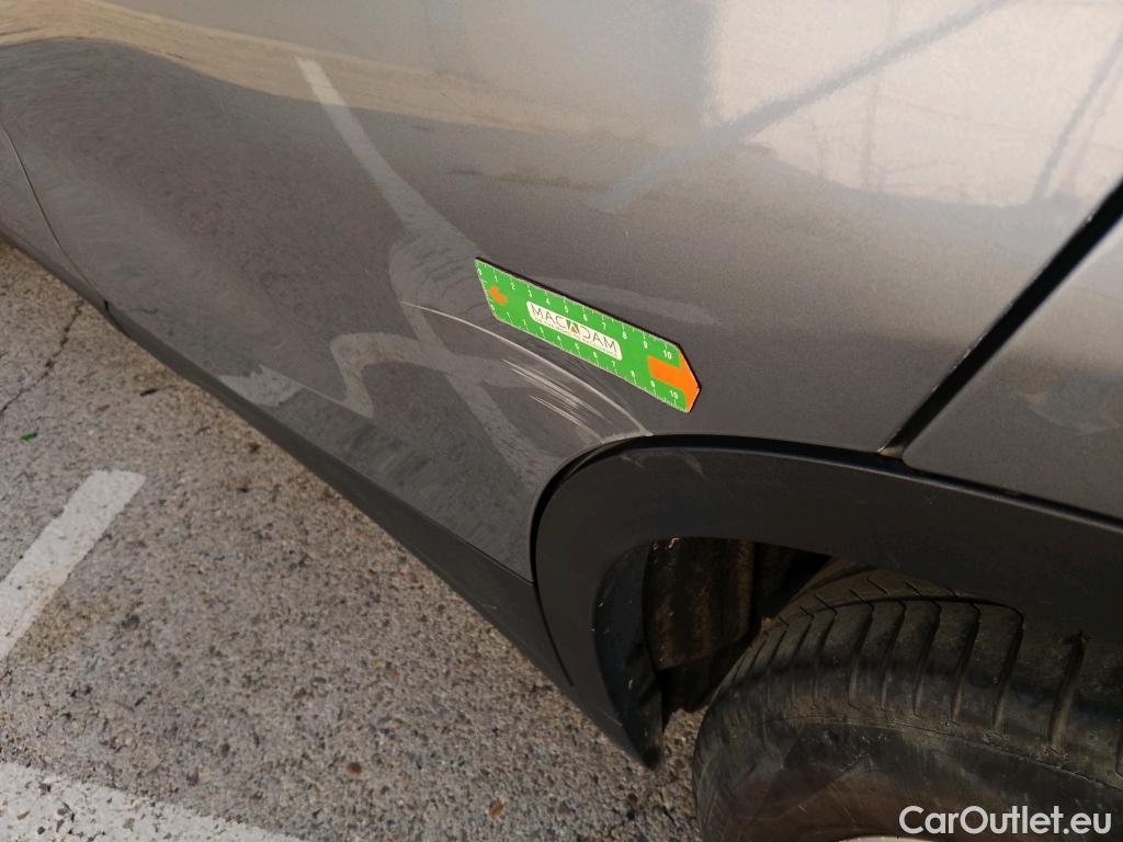  Bmw  X2 BMW  / 2017 / 5P / todoterreno sDrive18d #4