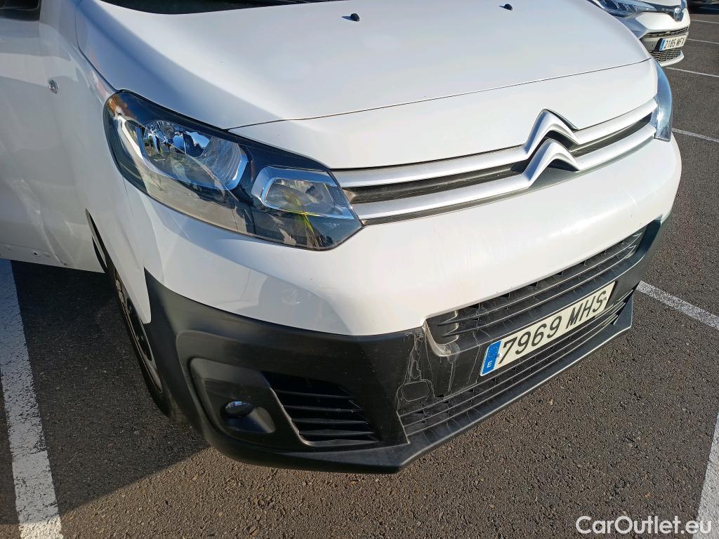  Citroen  Jumpy CITROEN  / 2016 / 4P / furgón Talla XL BlueHDi 145 S&S 6v Control #44