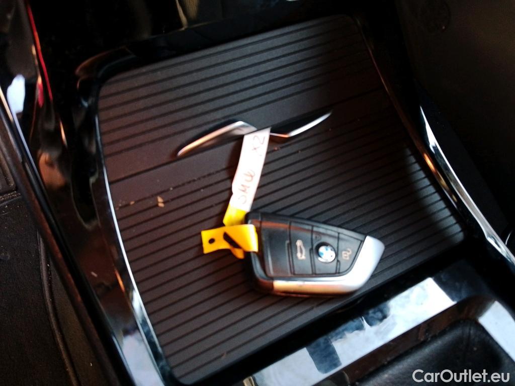  Bmw  X2 BMW  / 2017 / 5P / todoterreno sDrive18d #1