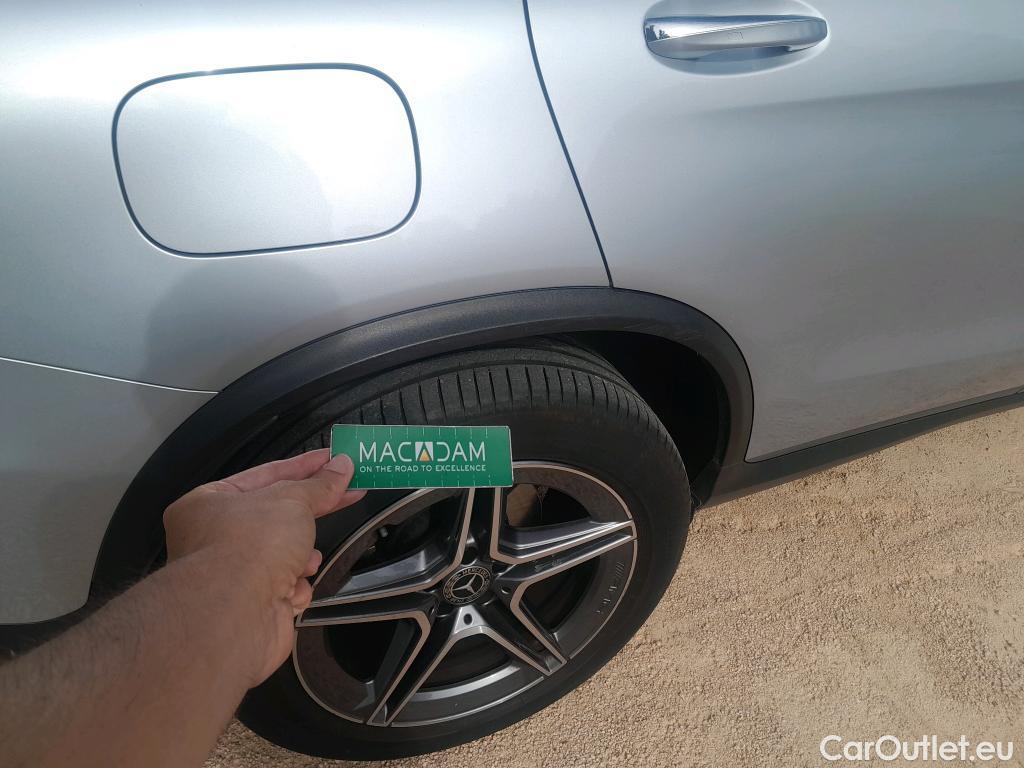  Mercedes  G-Klasee MERCEDES-BENZ GLC Coupé / 2019 / 5P / coupé GLC 300 e 4MATIC  #17