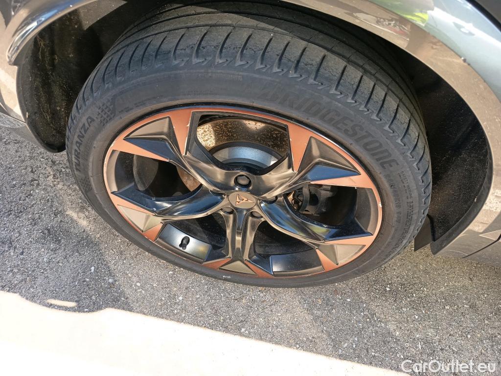  Cupra  Formentor CUPRA  / 2020 / 5P / todoterreno 1.4 e-Hybrid 180kW (245 CV) VZ DSG #5