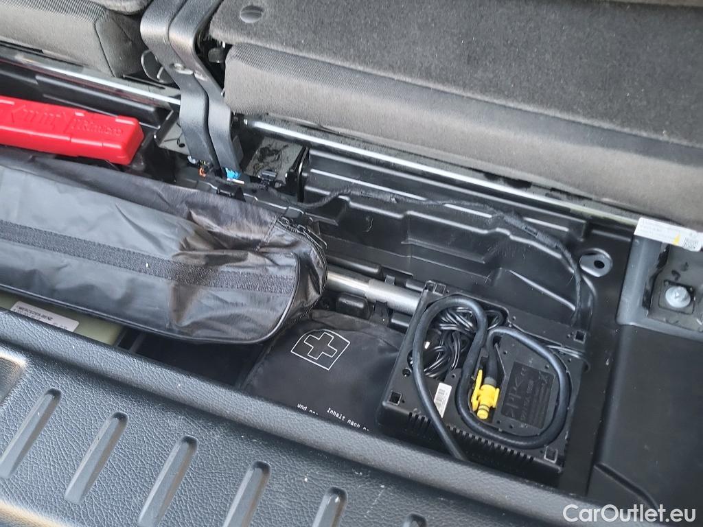  Mercedes  GLB MERCEDES-BENZ  / 2019 / 5P / todoterreno 2.0  200 D DCT 110KW (150CV) #2