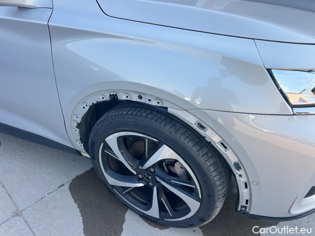  DS  DS7 DS DS 7 Crossback E-Tense / 2017 / 5P / todoterreno 1.6 E-Tense 225 GRAND CHIC Auto #4