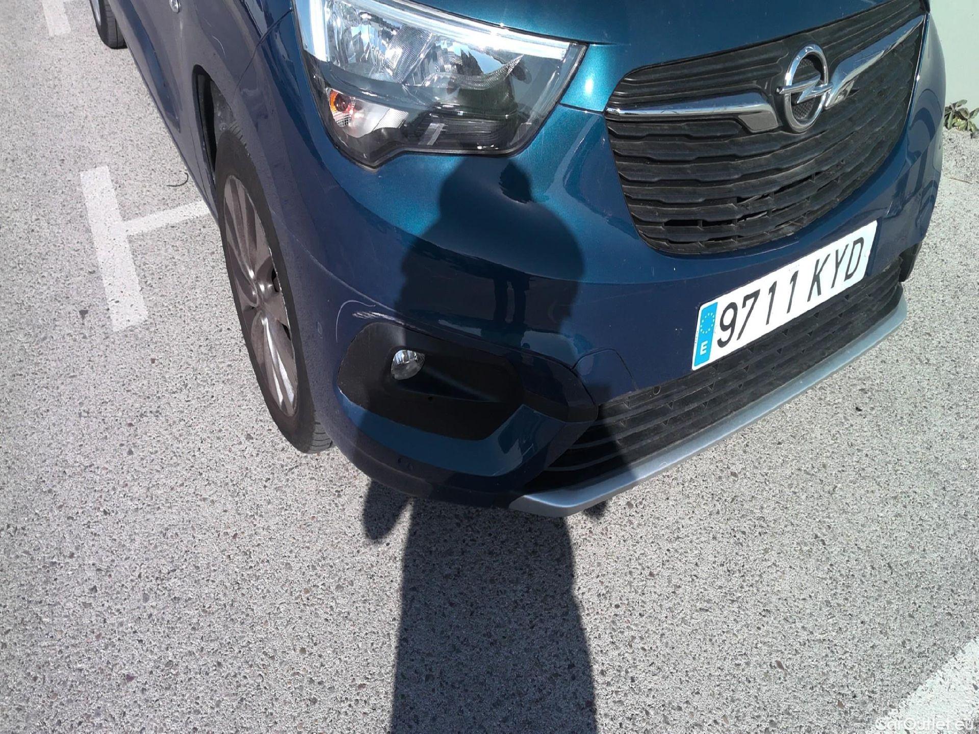  Opel  Combo OPEL  Life / 2018 / 5P / monovolumen compacto 1.5 TD 96kW (130CV) S/S Innovation L #15