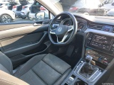  Volkswagen  Passat VOLKSWAGEN  / 2019 / 5P / familiar Variant Executive 2.0 TDI 110kW (150CV) #3