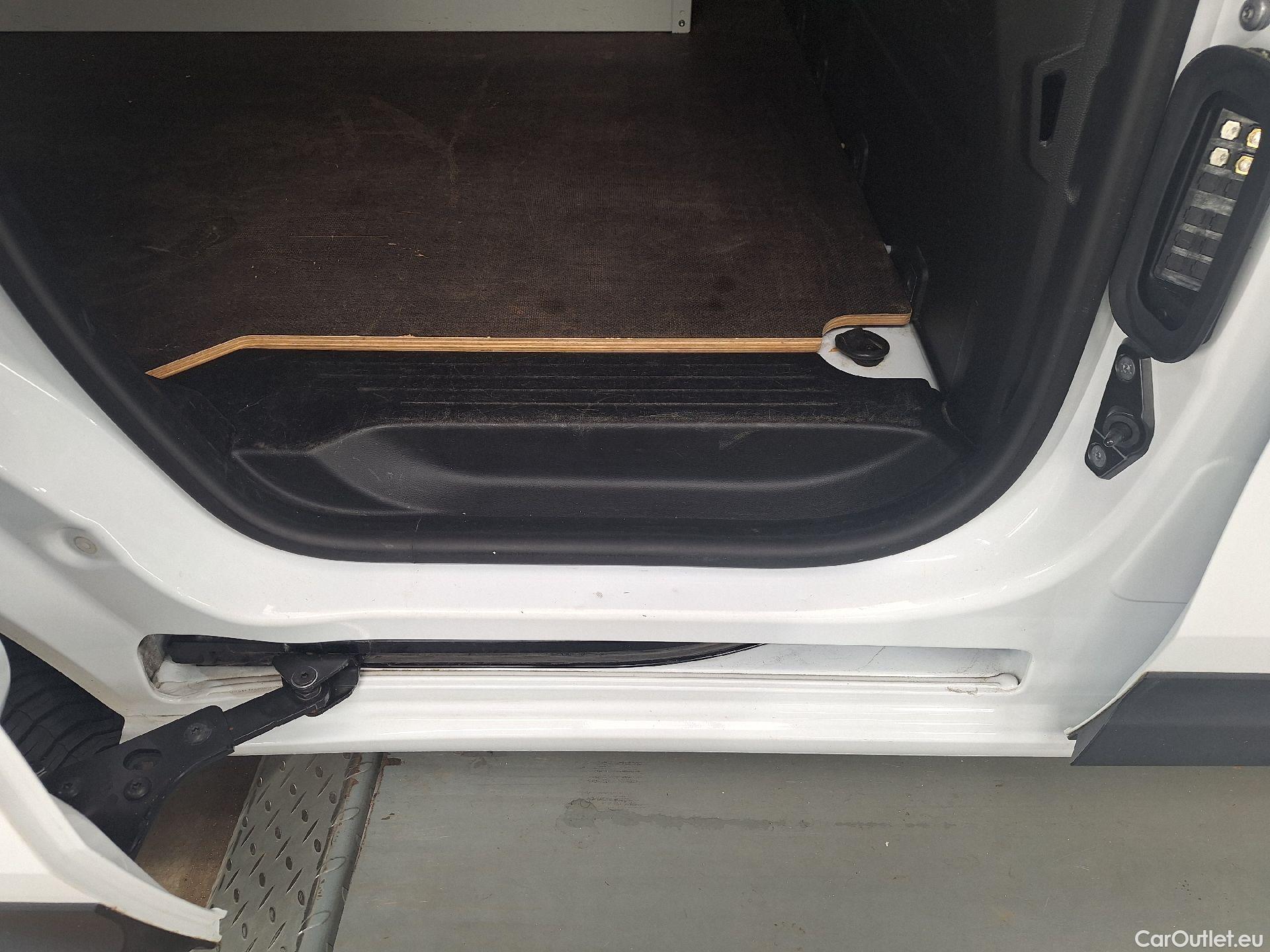  Renault  Kangoo Renault, _ '21, Renault  Blue dCi 95 Confort EDC 4d #17
