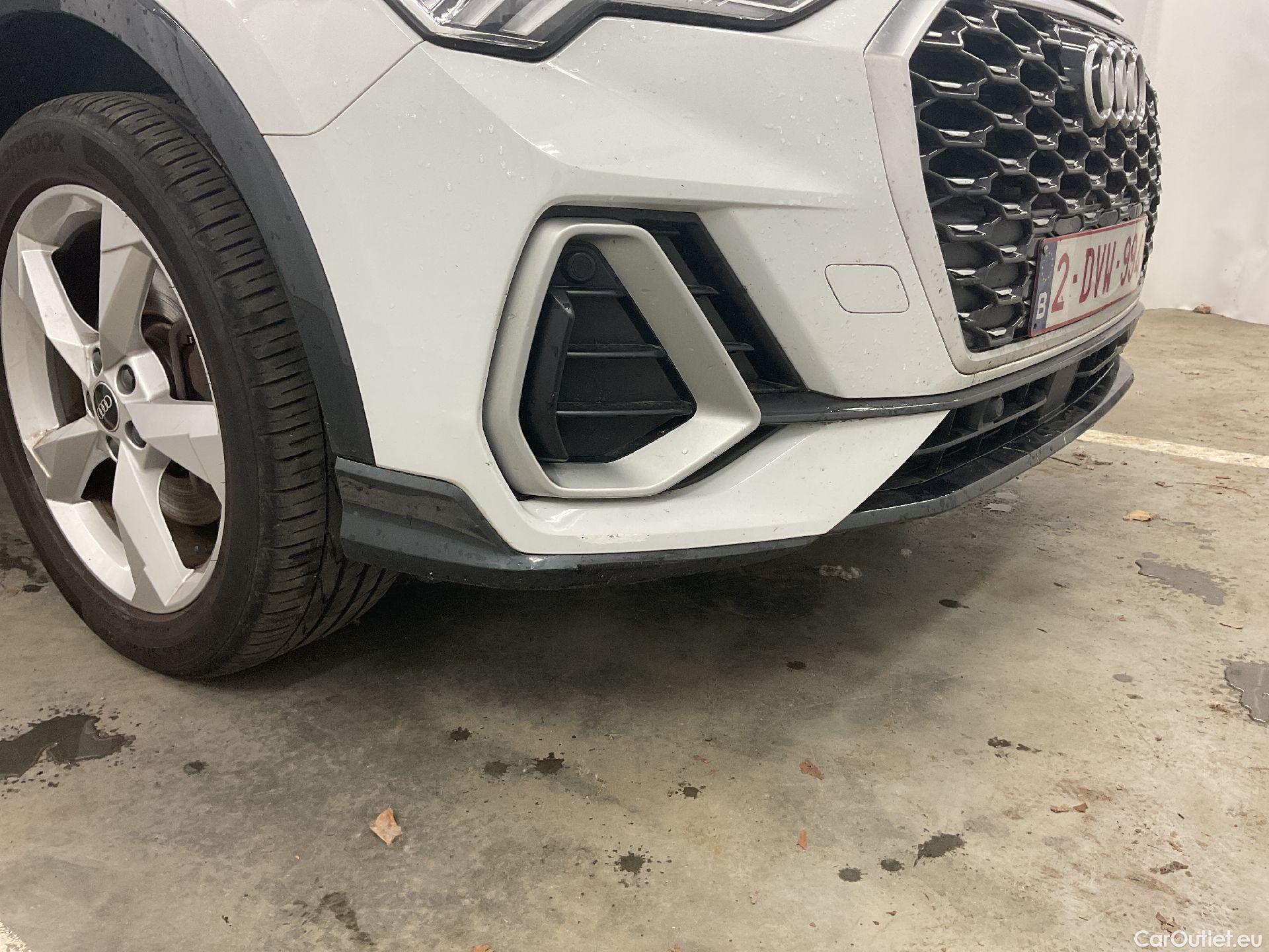  Audi  Q3 Audi,  SB '19 PHEV, Audi  Sportback 45 TFSI e S tronic S Line 5d #3