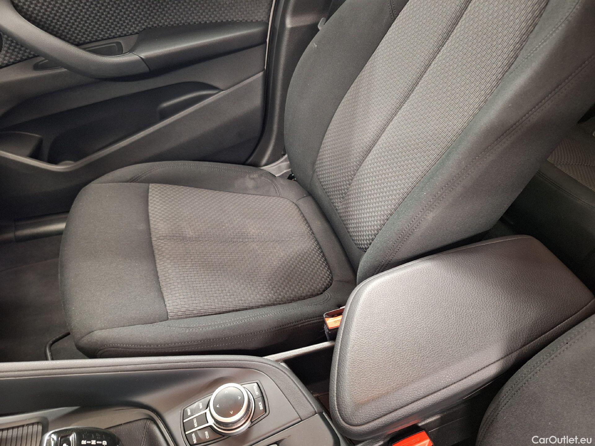  Bmw  X1 BMW,  FL'19, BMW  sDrive16dA (85 kW) 5d #4