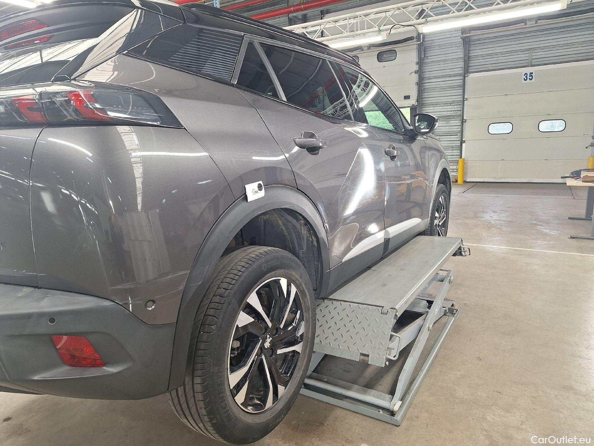  Peugeot  2008 Peugeot,  '19, Peugeot  1.5 BlueHDi 81kW S&S GT 5d #70
