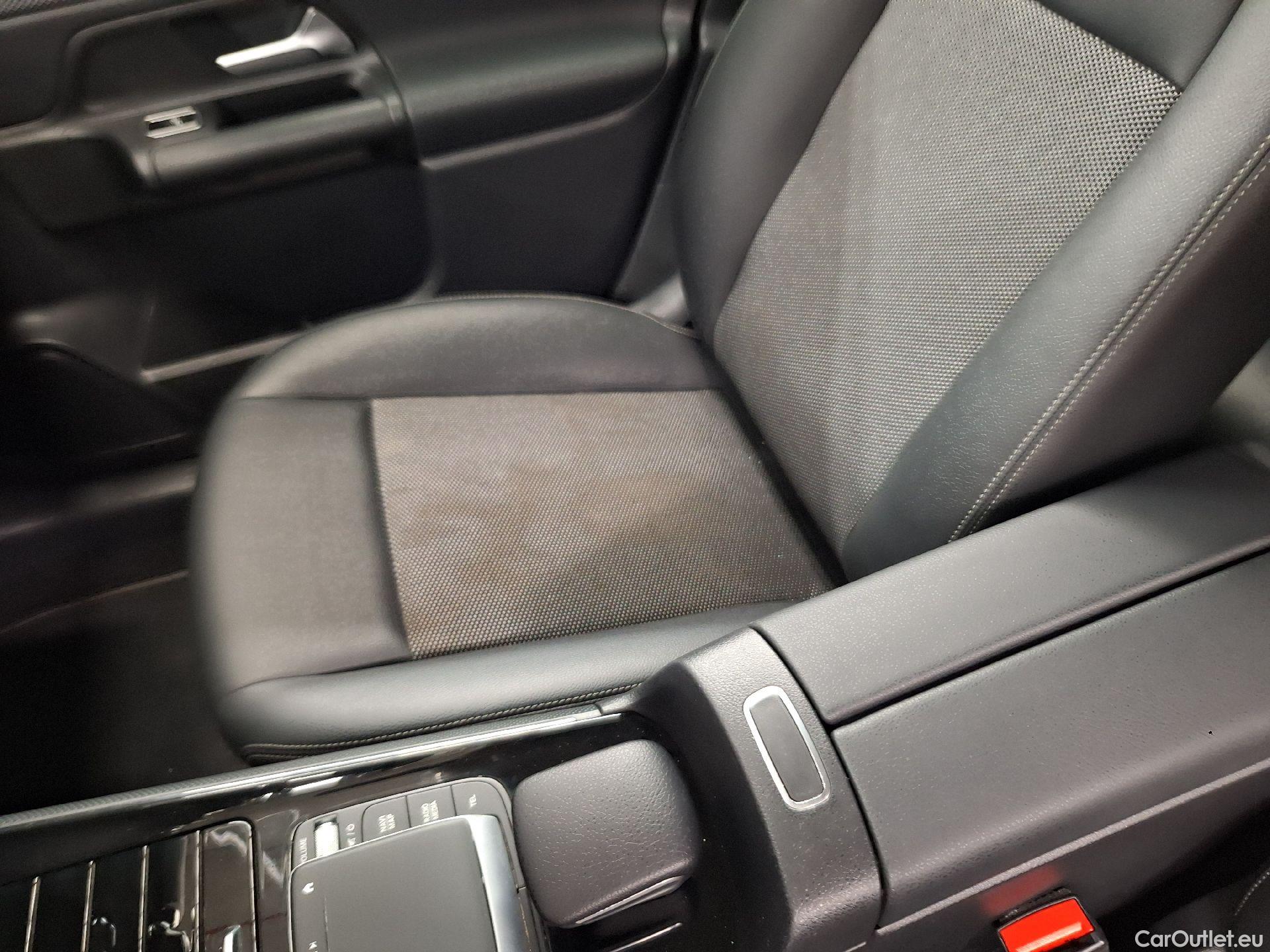  Mercedes  GLA Mercedes,  '20, Mercedes-Benz   180 Business Solution 5d #12
