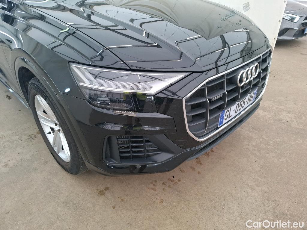  Audi  Q8 AUDI  / 2018 / 5P / SUV 55 TFSi e quattro tiptronic Avus #1