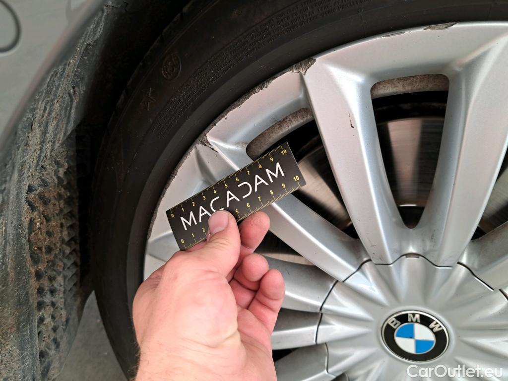  Bmw  Serie 7 BMW Série 7 Limousine / 2019 / 4P / Berline 745Le xDrive 394 ch Exclusive BVA8 #3