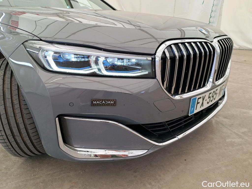  Bmw  Serie 7 BMW Série 7 Limousine / 2019 / 4P / Berline 745Le xDrive 394 ch Exclusive BVA8 #16