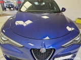  Alfa Romeo   STELVIO ALFA ROMEO / 2017 / 5P / SUV 2.2 TD 190 CV SUPER BUSINESS AT8 Q4 #24