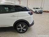  Peugeot  3008 PEUGEOT  / 2016 / 5P / SUV BLUEHDI 130 SeS ALLURE #63