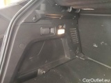  Peugeot  3008 PEUGEOT  / 2020 / 5P / SUV BLUEHDI 130 EAT8 SeS ACTIVE BUSINESS #135