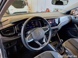  Volkswagen  Polo VOLKSWAGEN  / 2021 / 5P / BERLINA 1.0 TSI STYLE #3