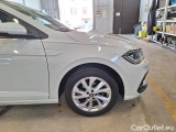  Volkswagen  Polo VOLKSWAGEN  / 2021 / 5P / BERLINA 1.0 TSI STYLE #22