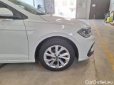  Volkswagen  Polo VOLKSWAGEN  / 2021 / 5P / BERLINA 1.0 TSI STYLE #73
