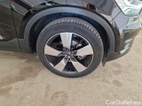 Volvo  XC 40 VOLVO XC40 / 2017 / 5P / SUV T3 AUTOMATICO MOMENTUM PRO #17