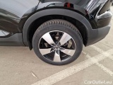  Volvo  XC 40 VOLVO XC40 / 2017 / 5P / SUV T3 AUTOMATICO MOMENTUM PRO #19
