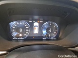  Volvo  XC60 VOLVO  / 2017 / 5P / SUV B4 D AUTOMATICO MOMENTUM PRO #4