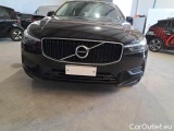  Volvo  XC60 VOLVO  / 2017 / 5P / SUV B4 D AUTOMATICO MOMENTUM PRO #32