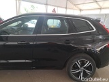  Volvo  XC60 VOLVO  / 2017 / 5P / SUV D4 GEARTR. R-DESIGN #63