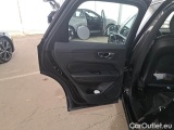  Volvo  XC60 VOLVO  / 2017 / 5P / SUV D4 GEARTR. R-DESIGN #99