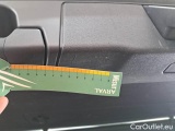  Volvo  XC60 VOLVO  / 2017 / 5P / SUV D4 GEARTR. R-DESIGN #123