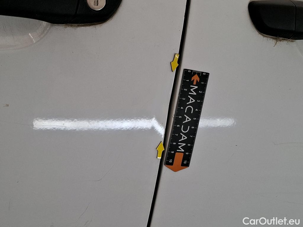  Peugeot  RIFTER  Active L1 1.2 PureTech 110 CV #16