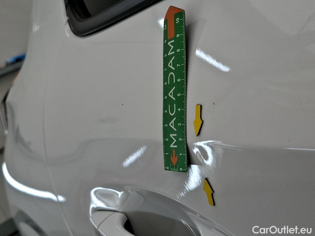  Peugeot  208  Allure Business 1.2 PureTech 100CV BVM6 E6d #9