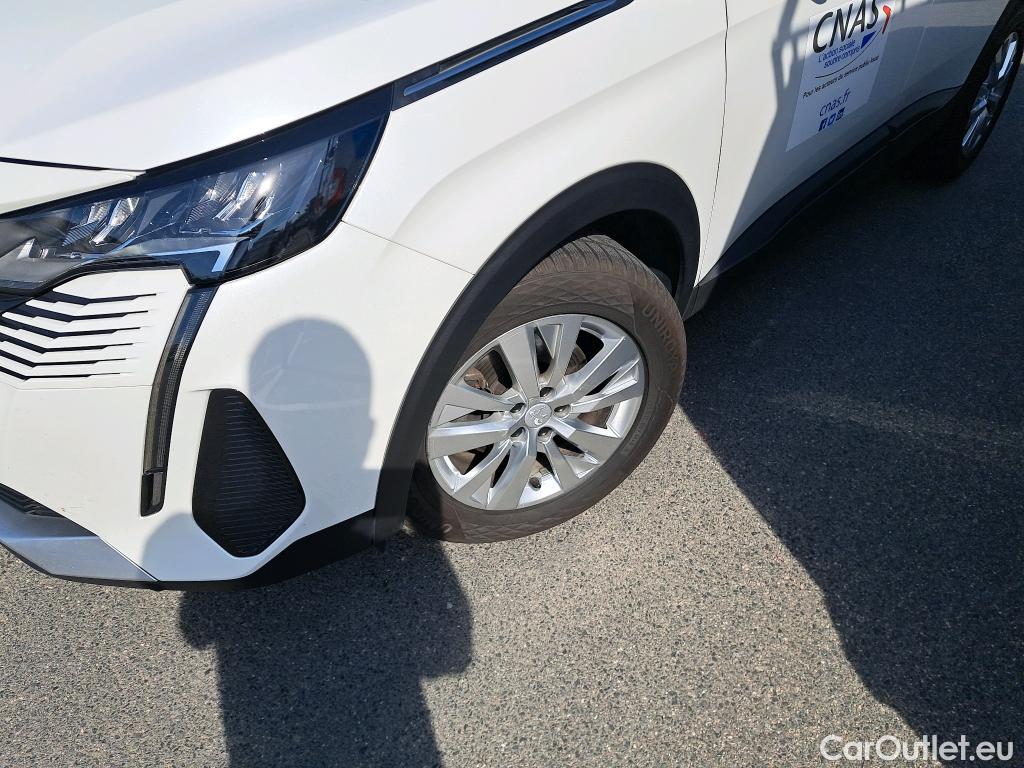  Peugeot  3008  Active Pack 1.2 PureTech 130CV BVA8 E6d #8