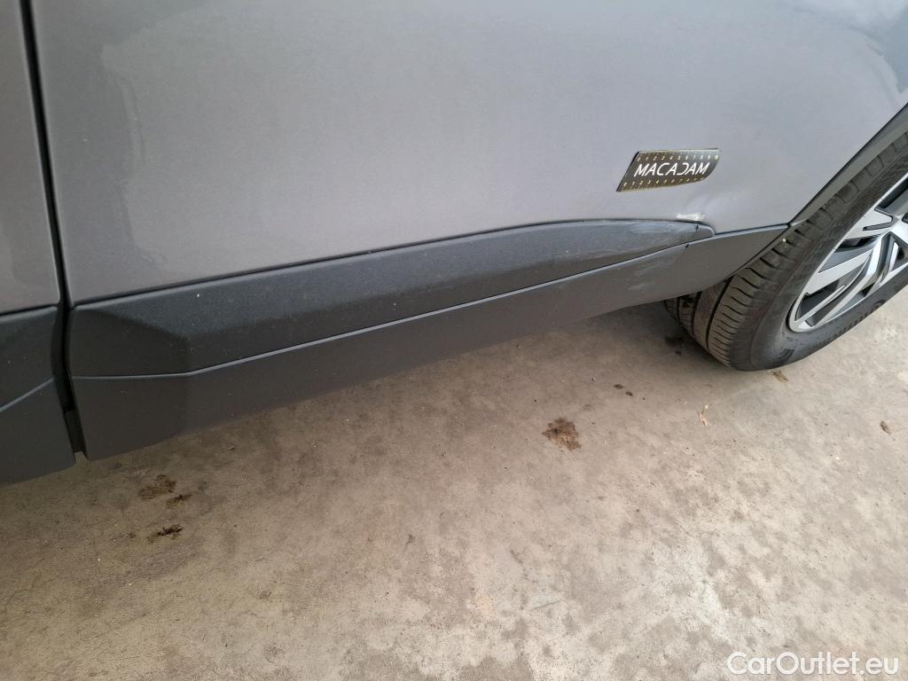  Peugeot  2008  (e-) Active Pack 50kWh BVA #28