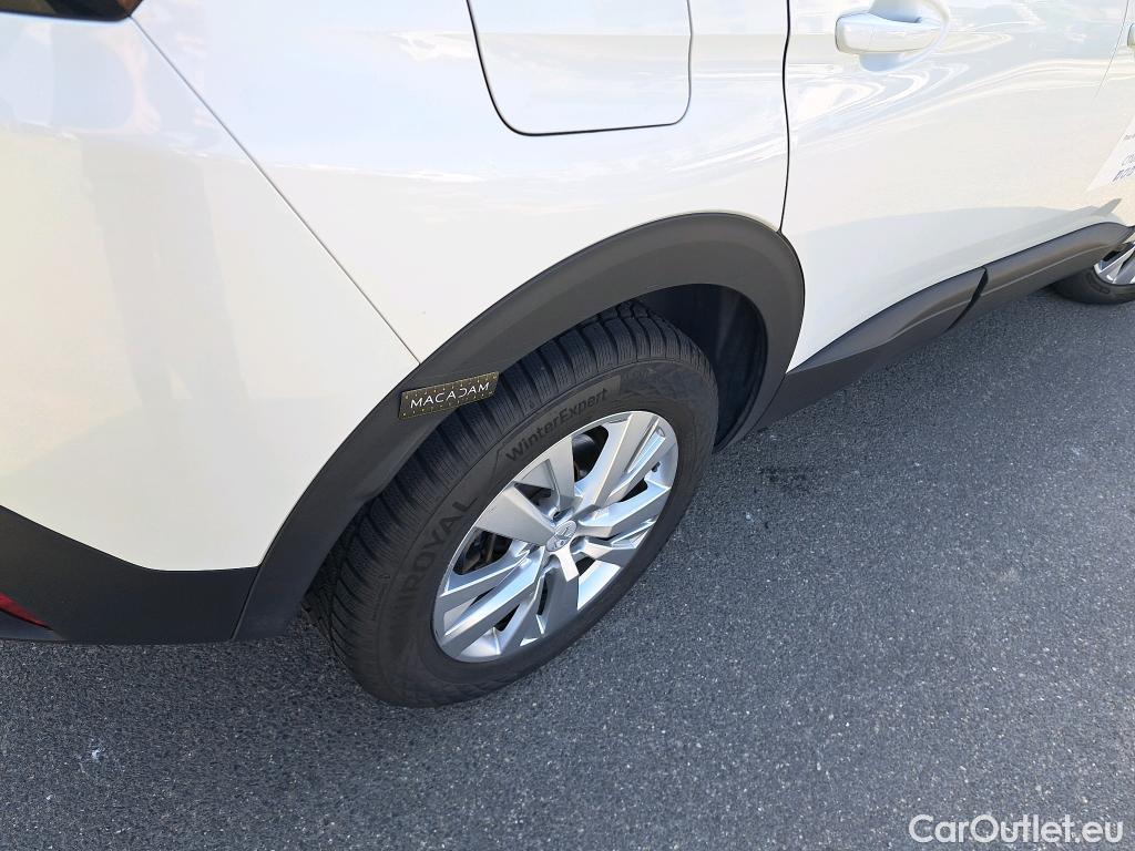  Peugeot  3008  Active Pack 1.2 PureTech 130CV BVA8 E6d #14