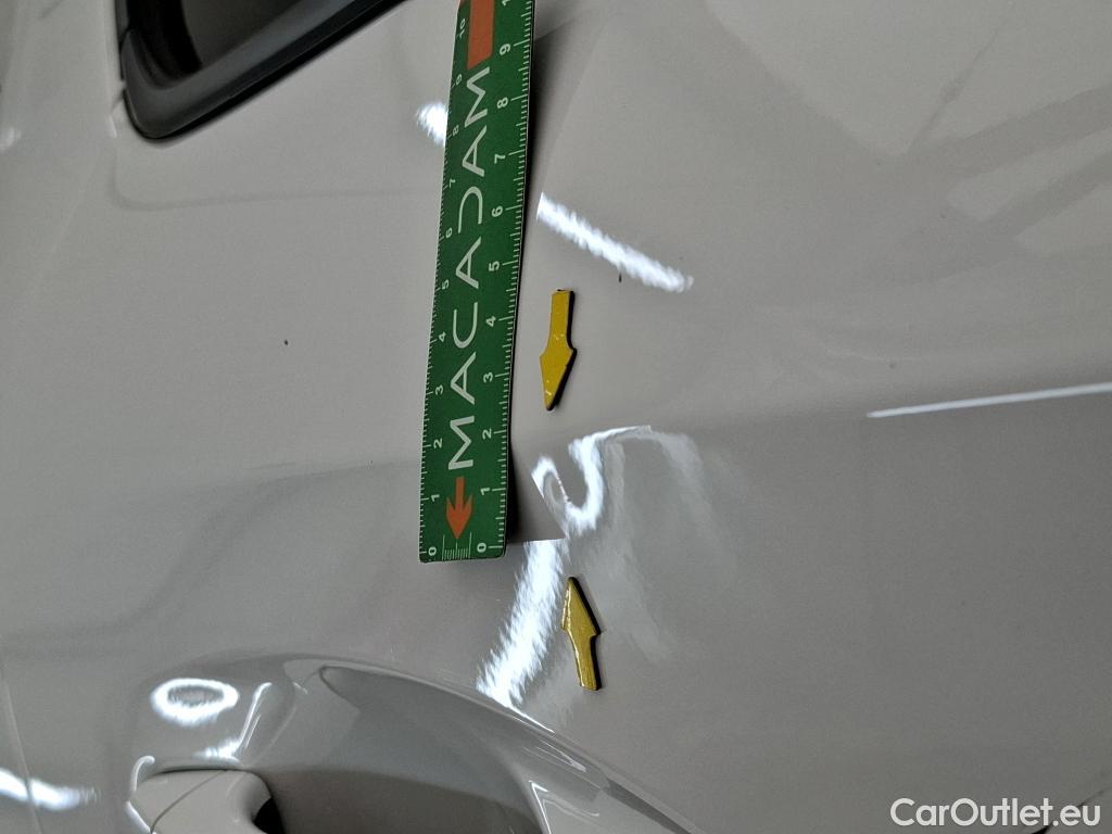  Peugeot  208  Allure Business 1.2 PureTech 100CV BVM6 E6d #10