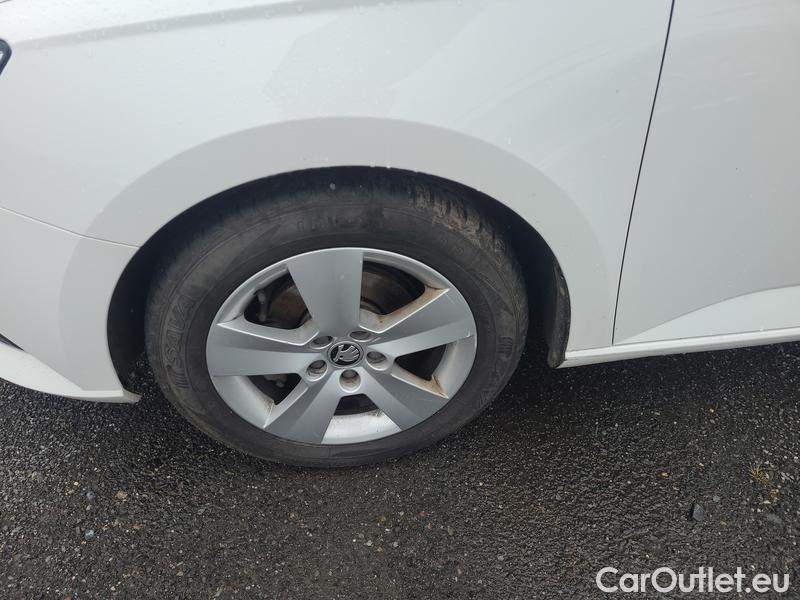  Skoda  Fabia  Combi (2015)  Com.1.0TSI 70 Ambition #4