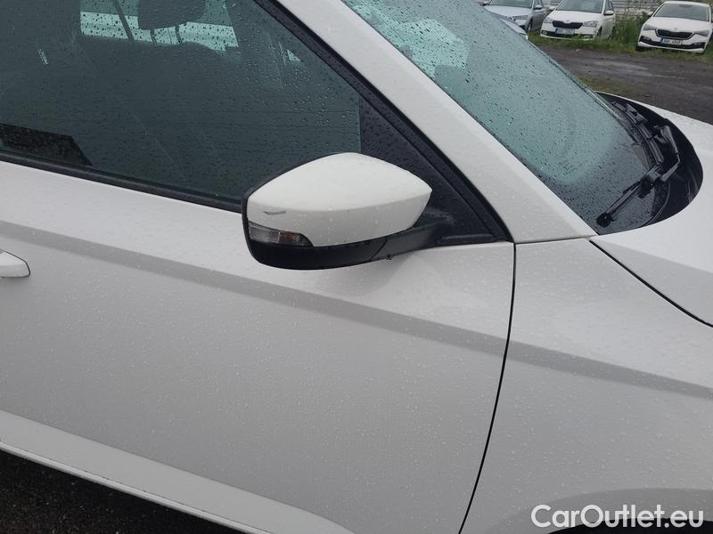  Skoda  Fabia  Combi (2015)  Com.1.0TSI 70 Ambition #12